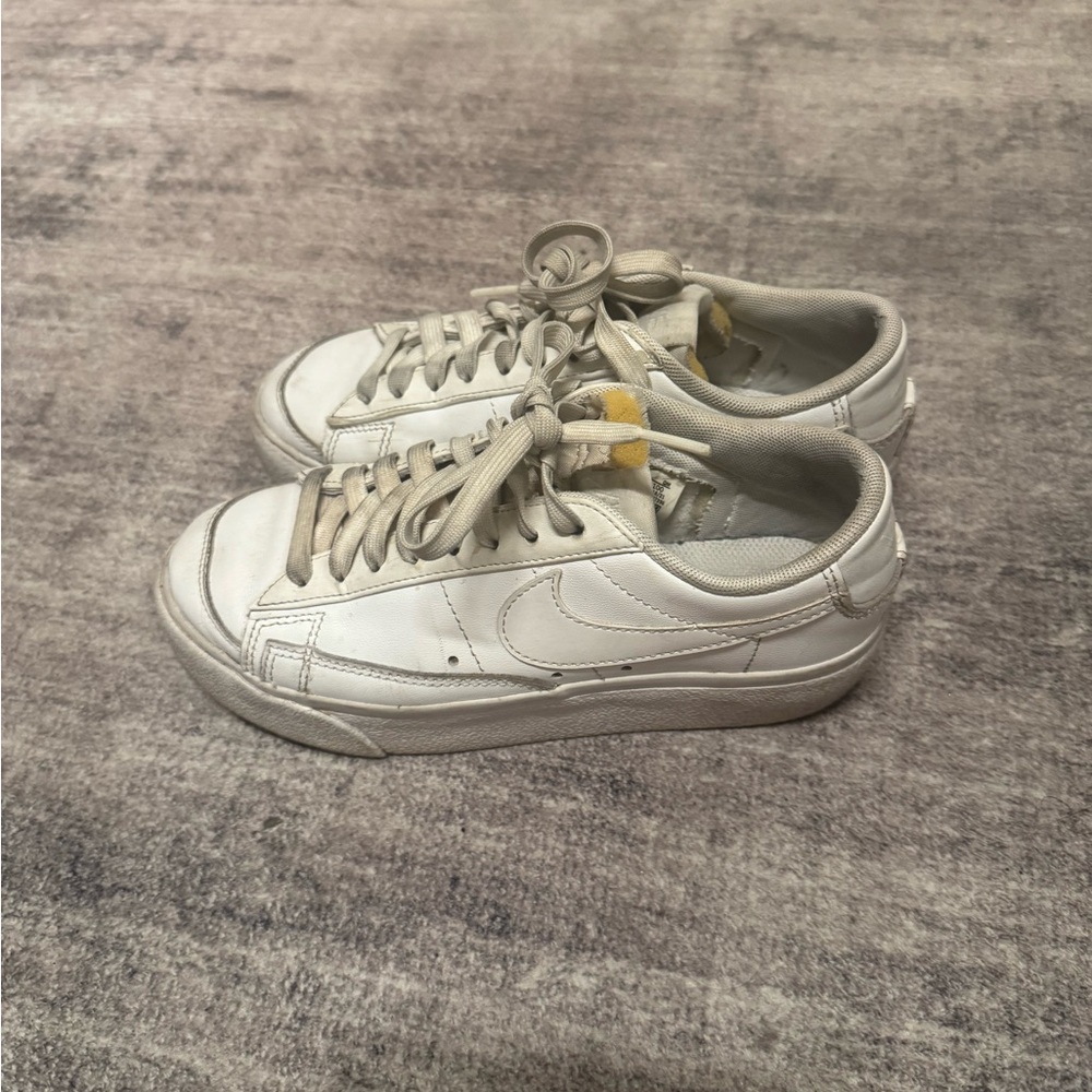 Nike Blazer Low Women’s Size 5